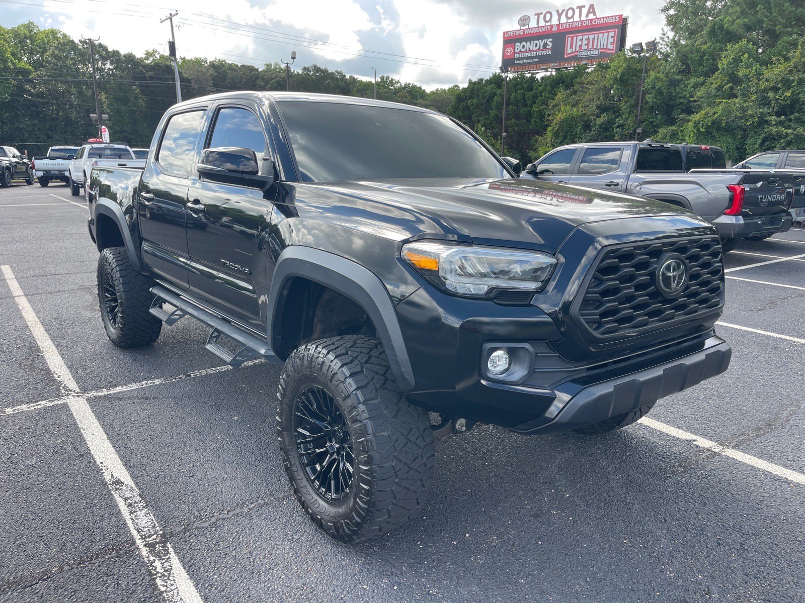 Used 2021 Toyota Tacoma TRD Off-Road w/ Technology Package AWD/4WD image 1
