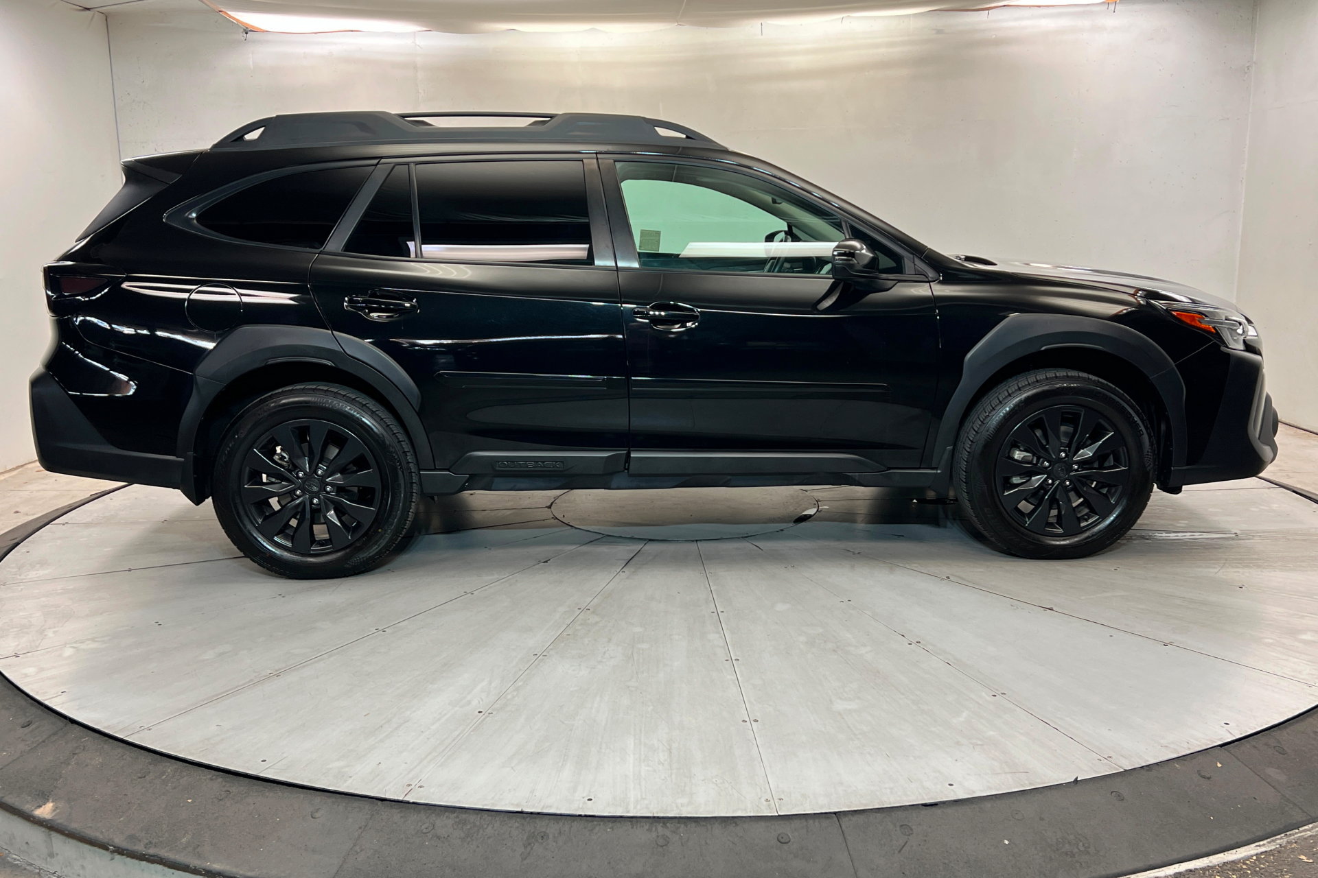 Used 2024 Subaru Outback Onyx Edition AWD/4WD image 7