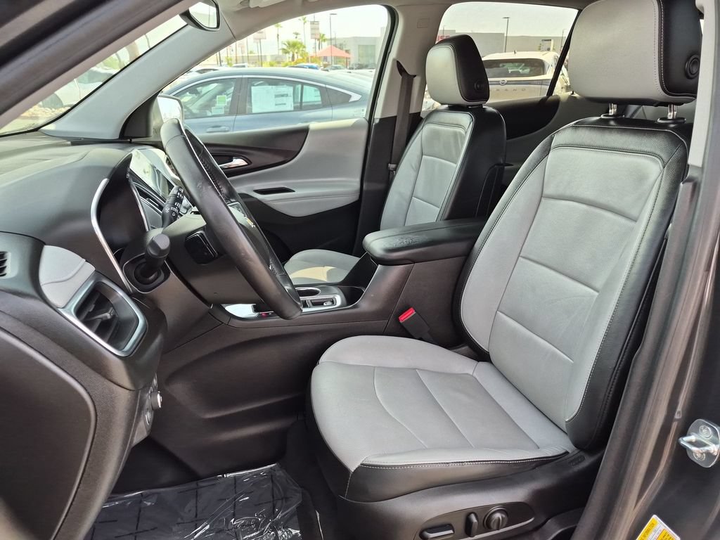 Used 2018 Chevrolet Equinox Premier FWD image 13