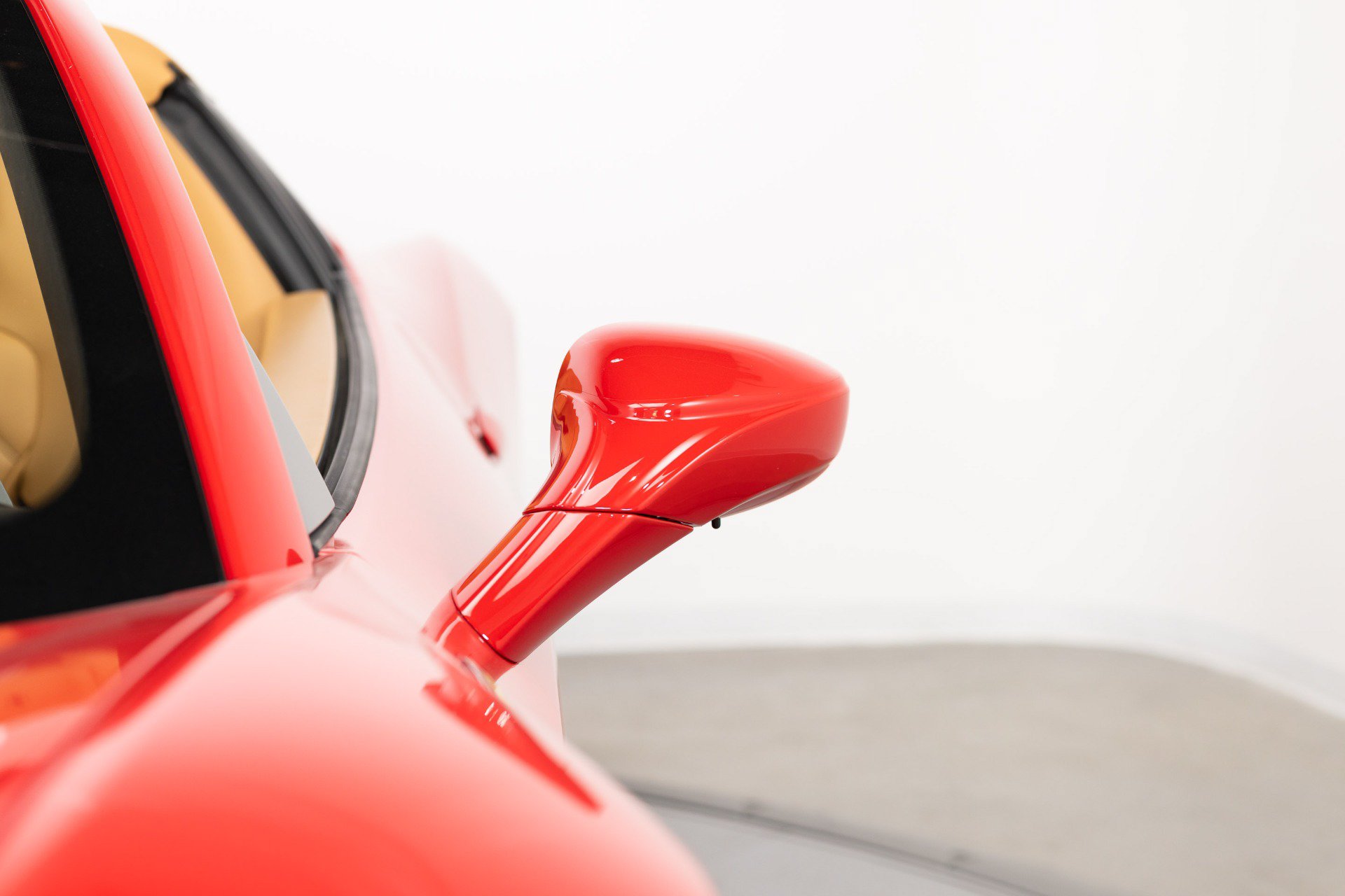 Certified 2014 Ferrari 458 Spider RWD image 35
