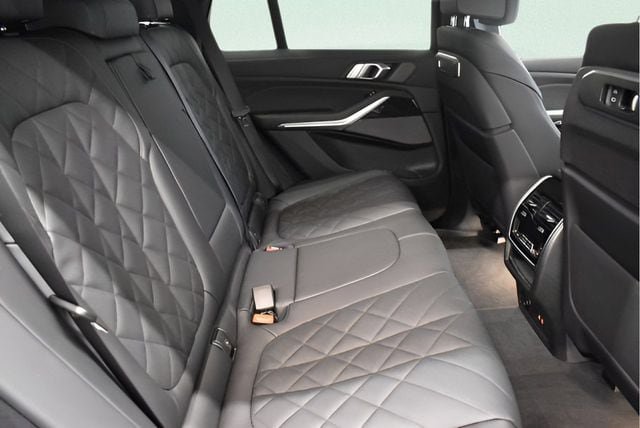 New 2026 BMW X5 M60i w/ Climate Comfort Package AWD/4WD image 20