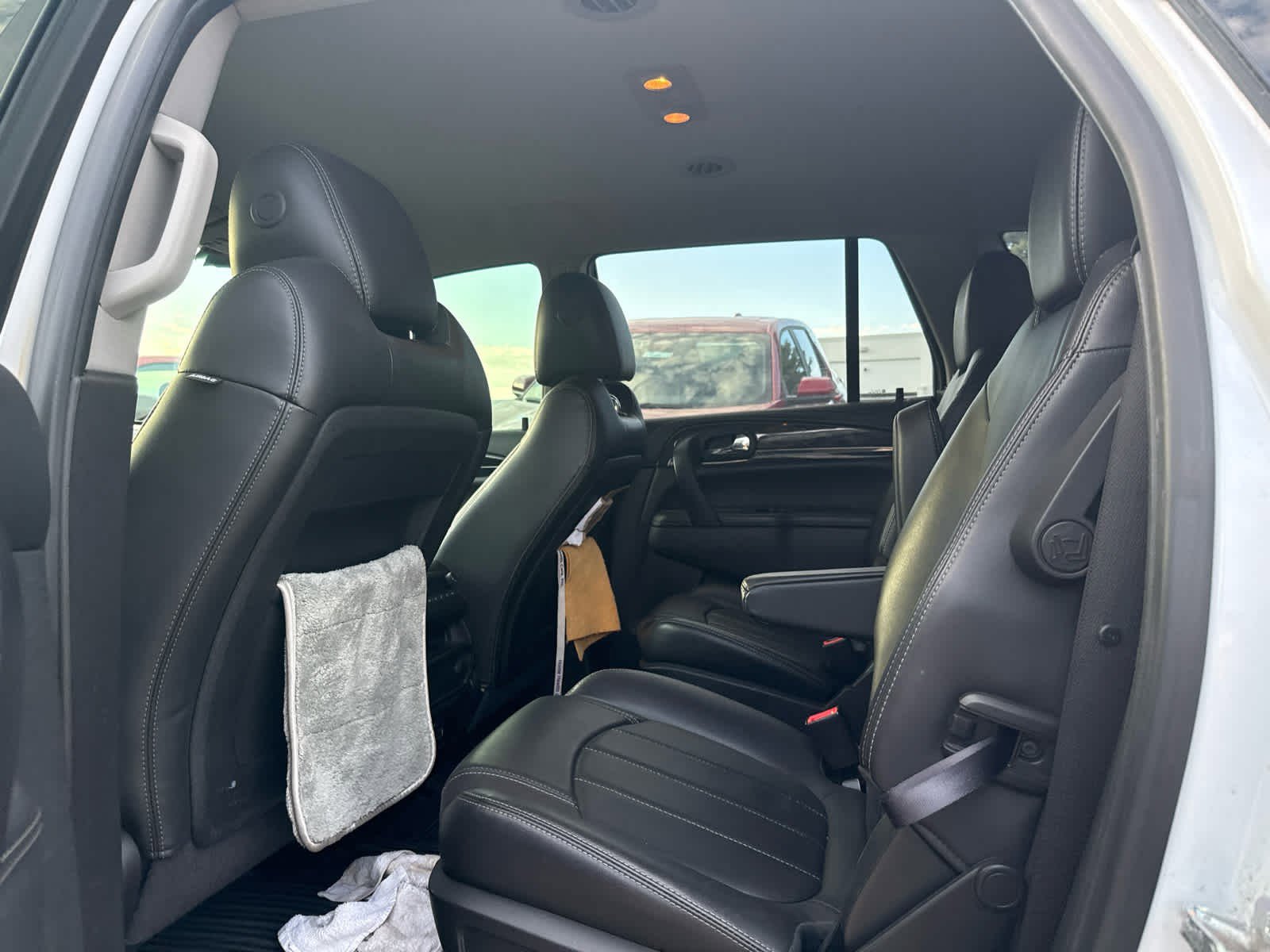 Used 2017 Buick Enclave Premium image 6