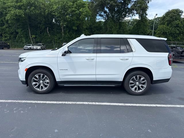 Used 2022 Chevrolet Tahoe LT w/ Luxury Package AWD/4WD image 2