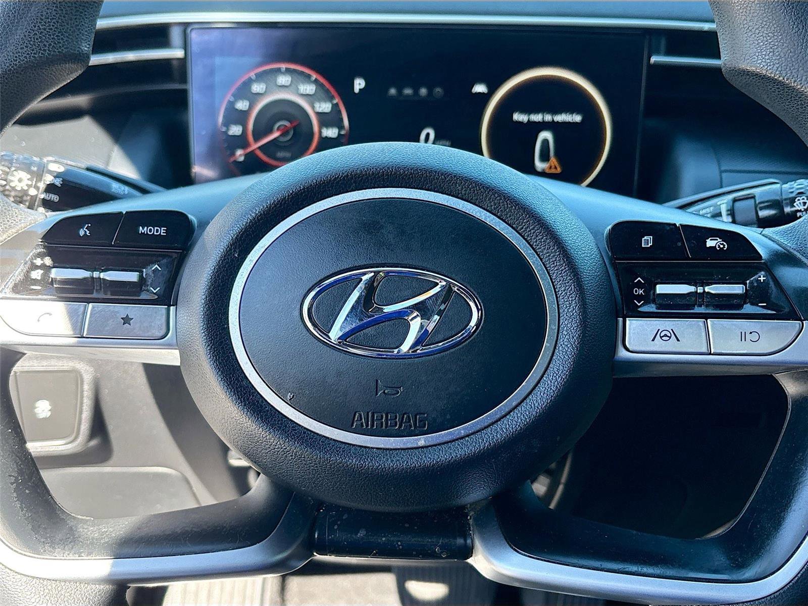 Used 2022 Hyundai Santa Cruz SEL w/ Activity Package image 11