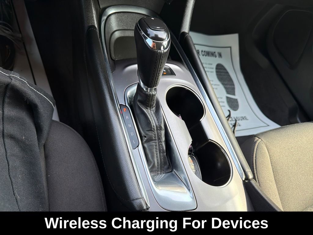 Used 2018 Chevrolet Malibu LT w/ Driver Confidence Package FWD image 25