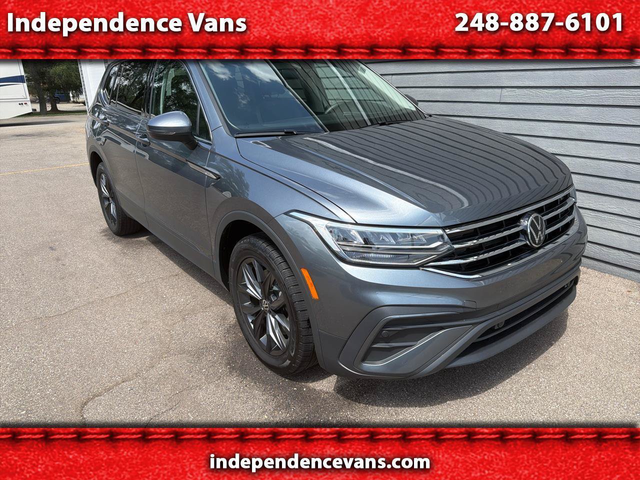 Used 2024 Volkswagen Tiguan SE