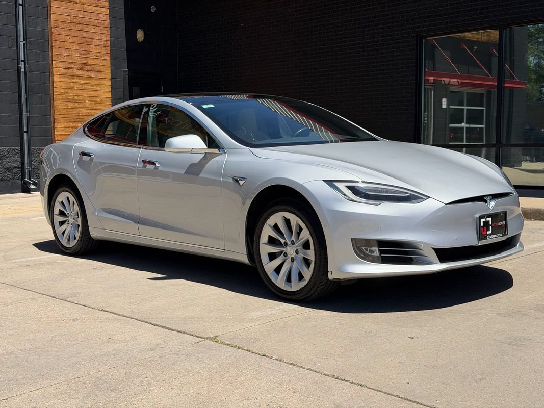 Used 2016 Tesla Model S 90D AWD/4WD image 14