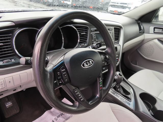 Used 2012 Kia Optima LX FWD image 16