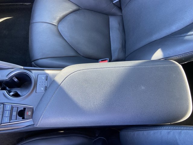 Used 2024 Toyota Camry XSE image 44