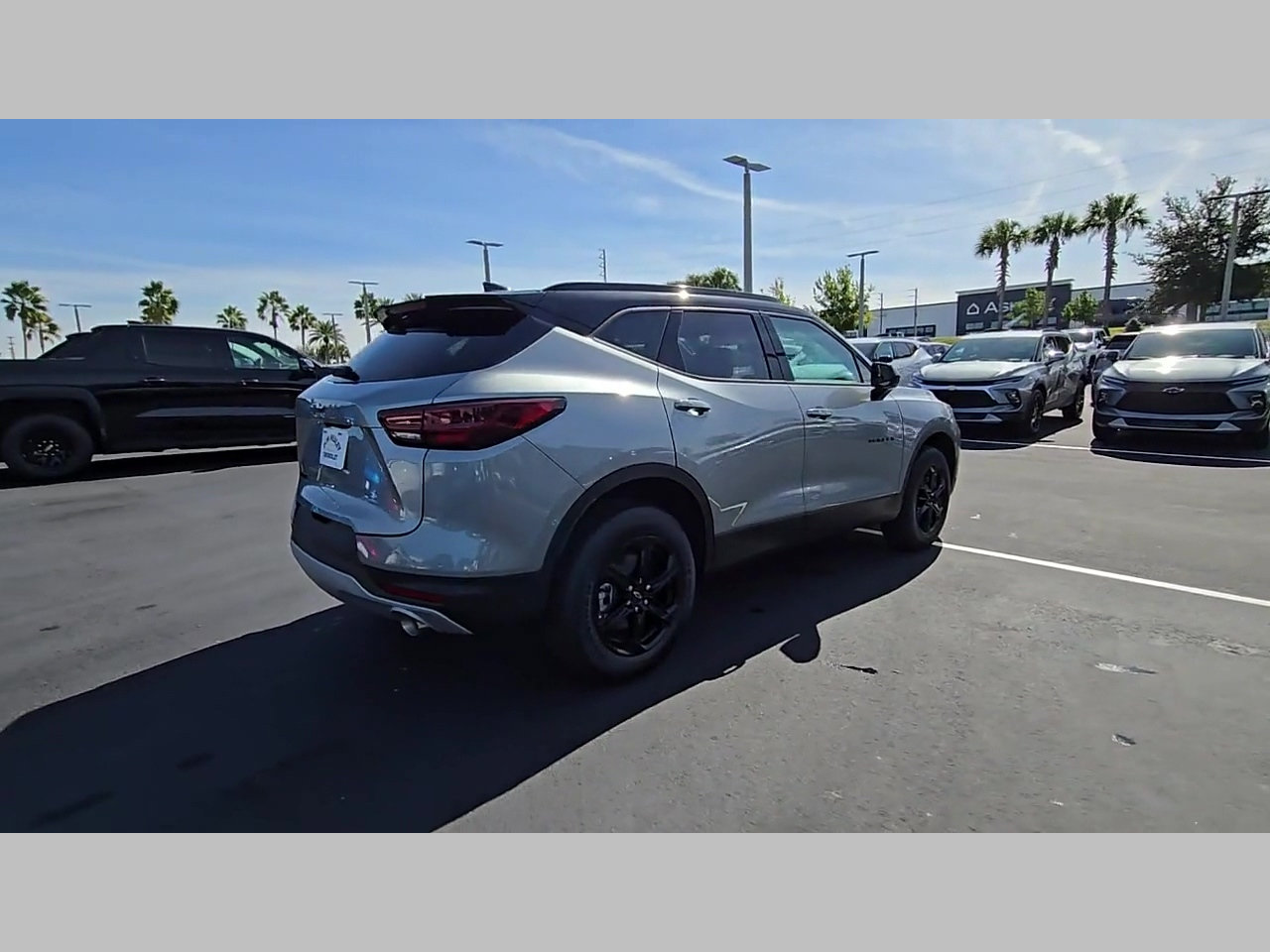 New 2026 Chevrolet Blazer LT w/ Midnight/Sport Edition FWD image 17