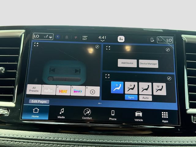New 2027 Chrysler Pacifica Select FWD image 14