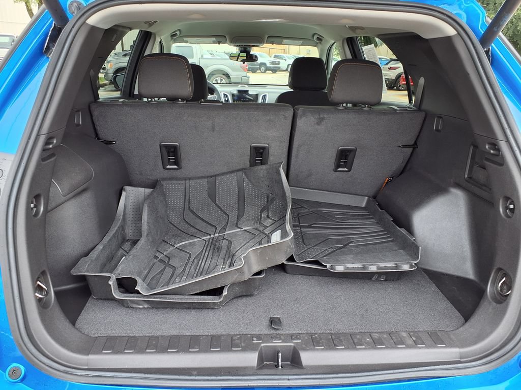 Used 2024 Chevrolet Equinox LT FWD image 10