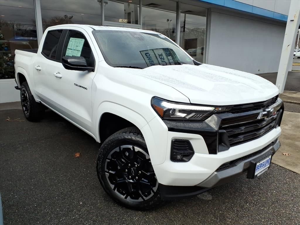 New 2026 Chevrolet Colorado Z71 w/ Z71 Convenience Package 2 image 2