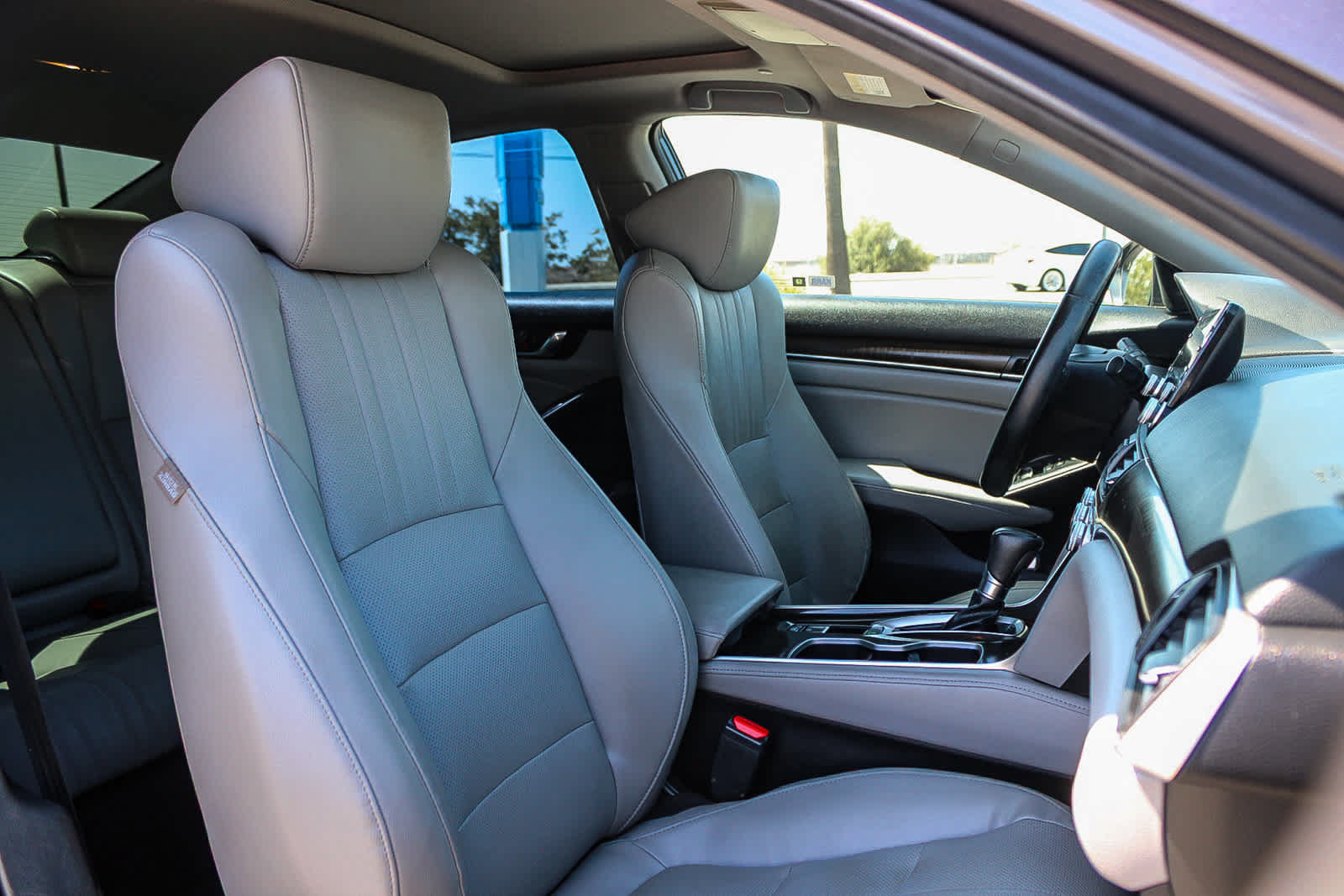Certified 2018 Honda Accord EX-L image 16