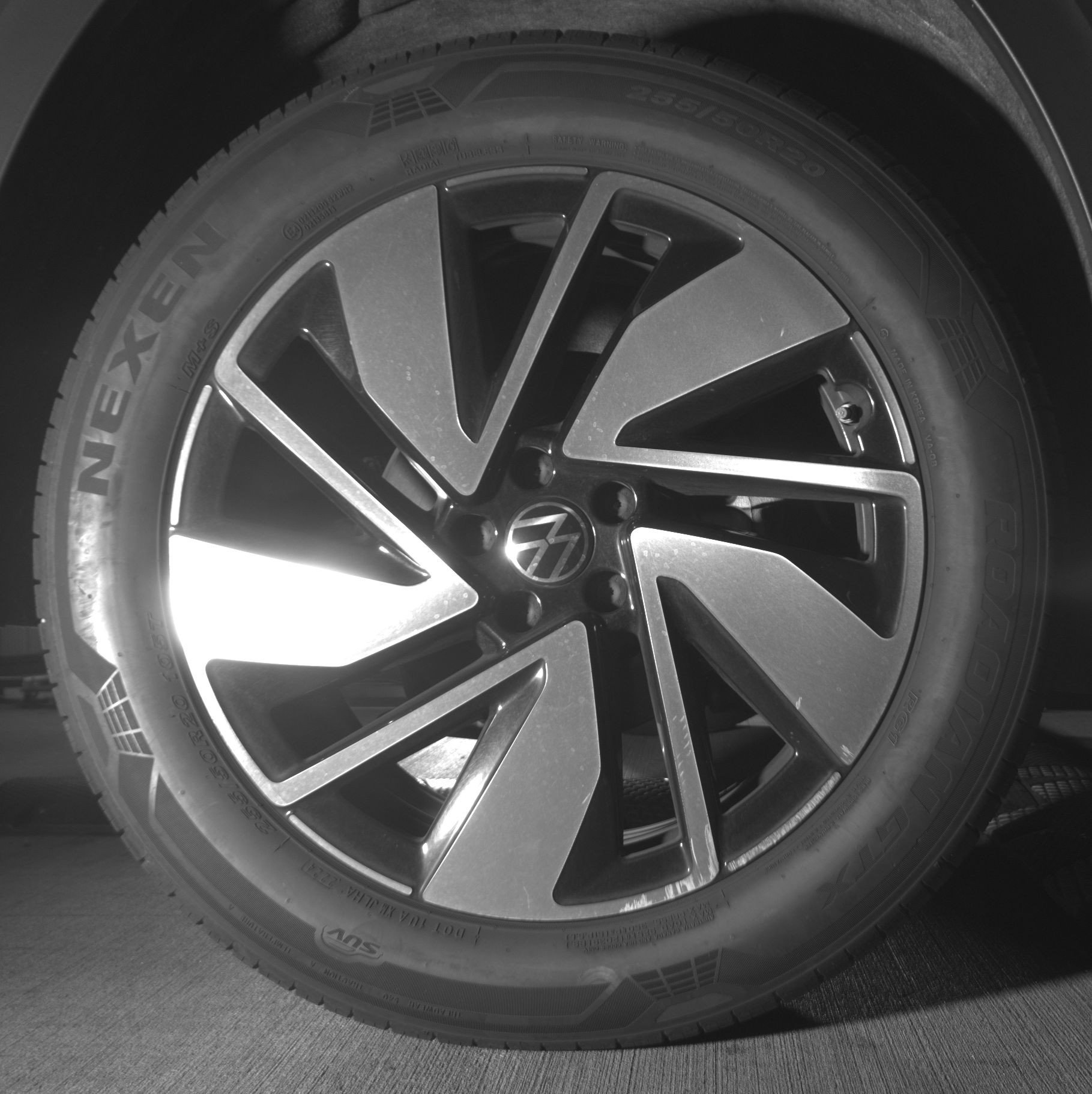 Used 2025 Volkswagen Atlas SE AWD/4WD image 15