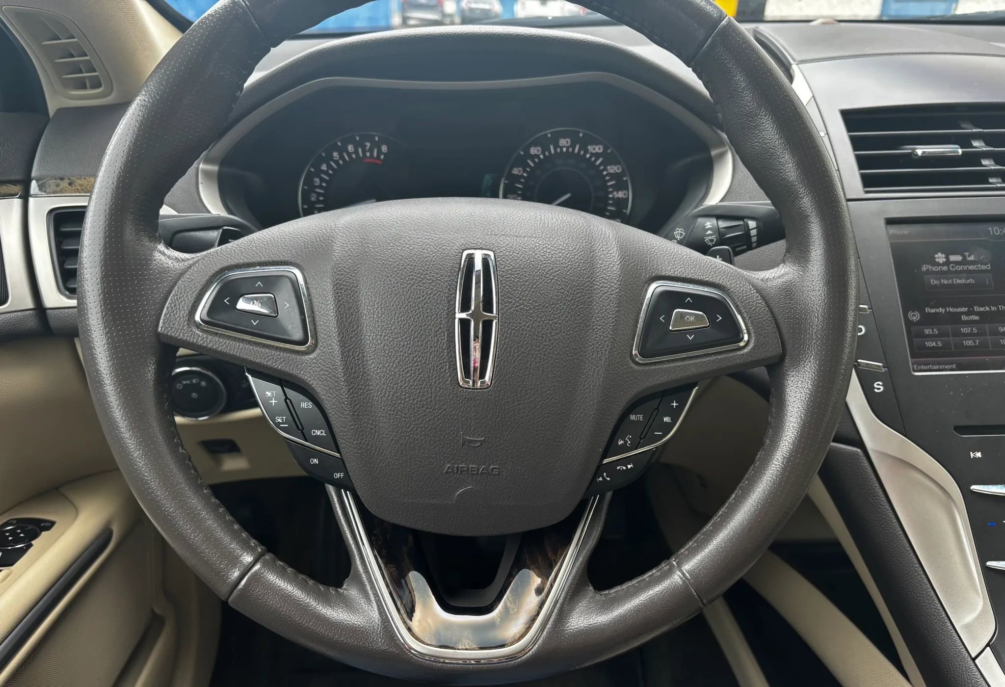 Used 2013 Lincoln MKZ FWD image 10