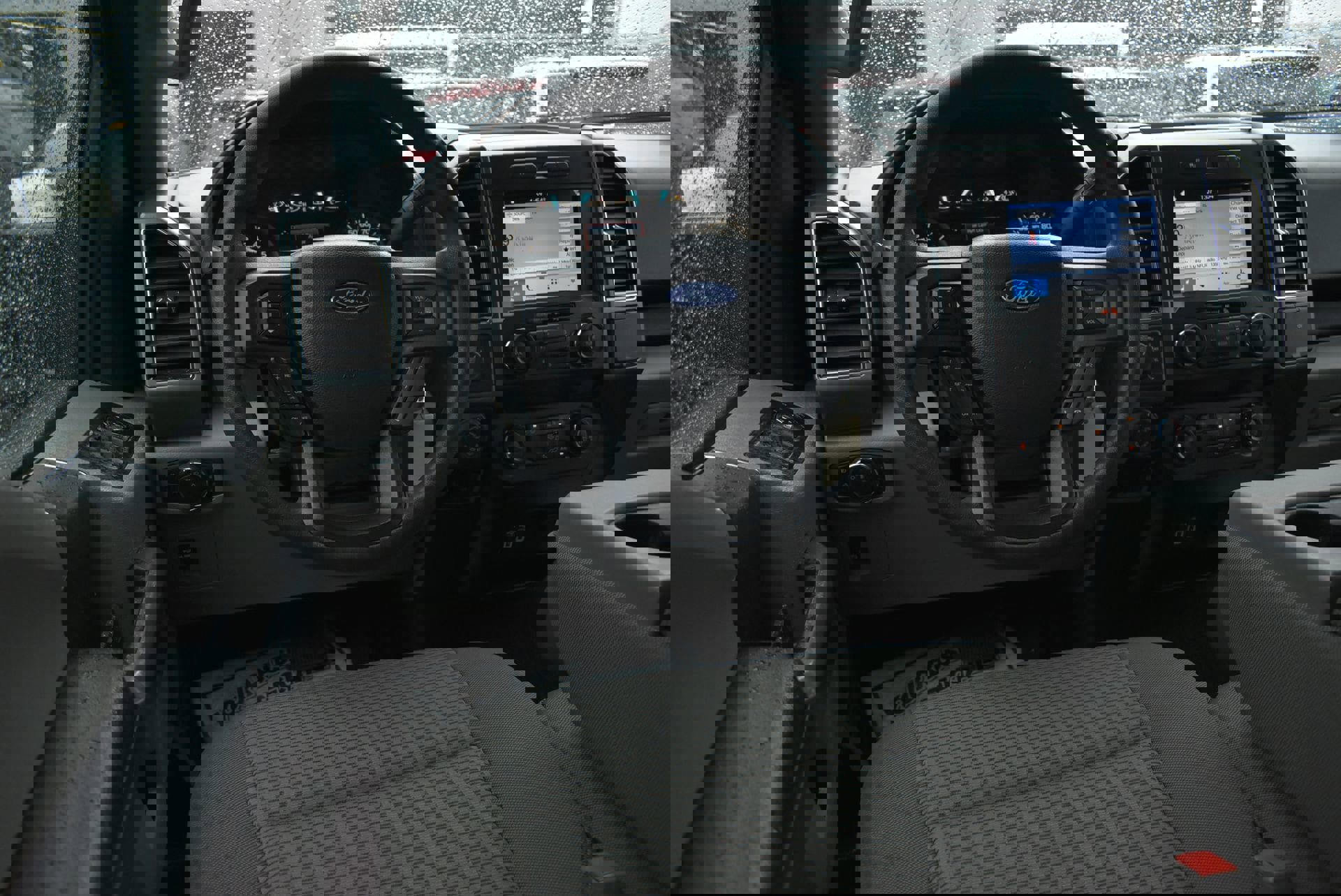 Used 2019 Ford F150 XLT w/ Trailer Tow Package image 14