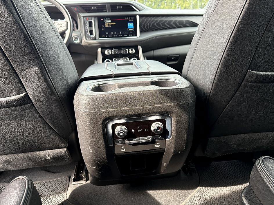 Used 2023 GMC Yukon Denali image 20