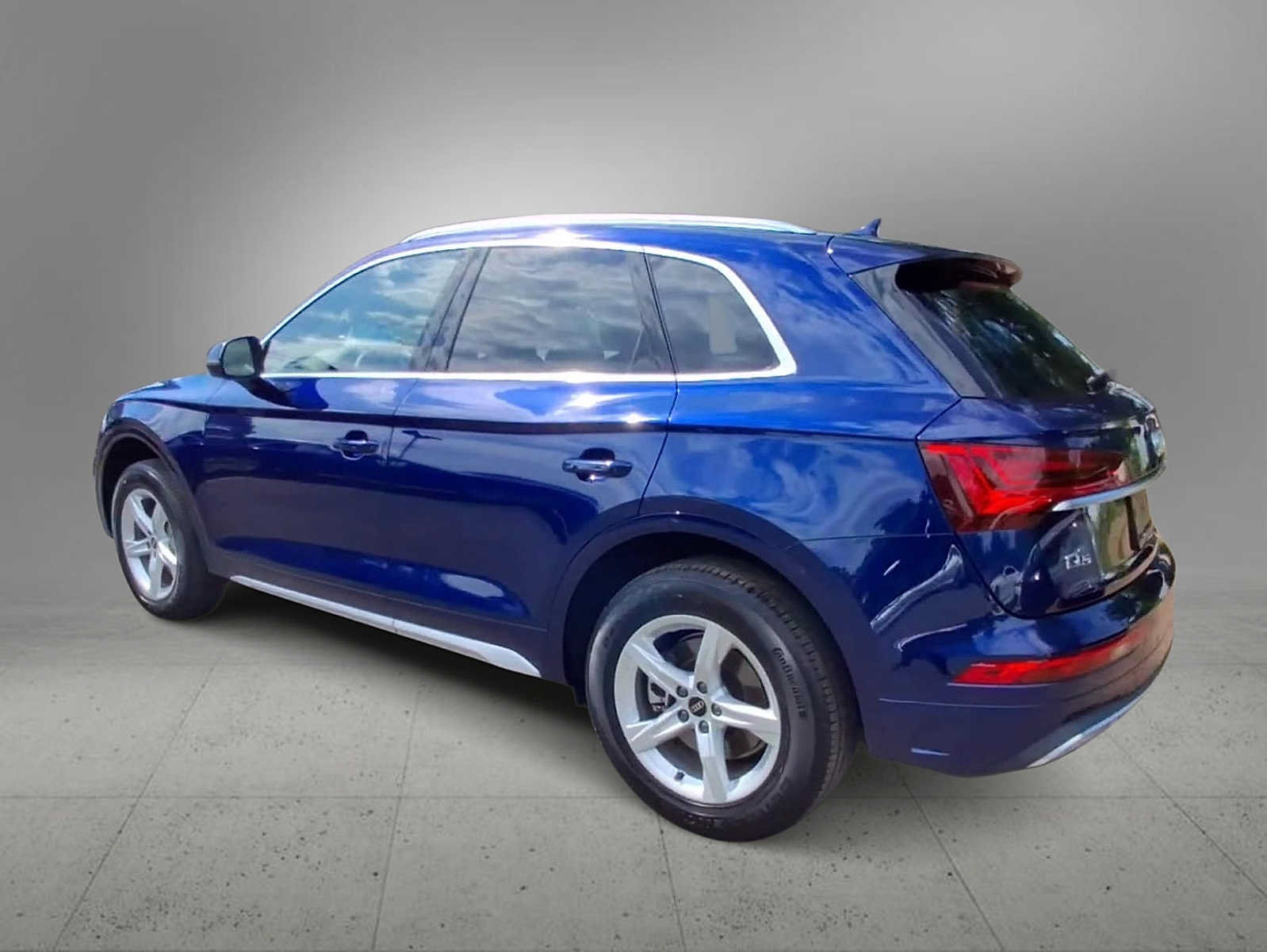 Used 2023 Audi Q5 2.0T Premium AWD/4WD image 6