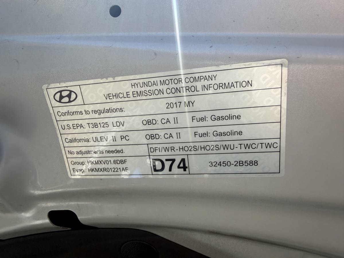 Used 2017 Hyundai Accent SE FWD image 17