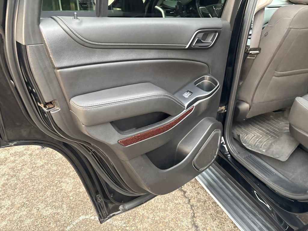 Used 2020 GMC Yukon SLE w/ SLE Value Package AWD/4WD image 18