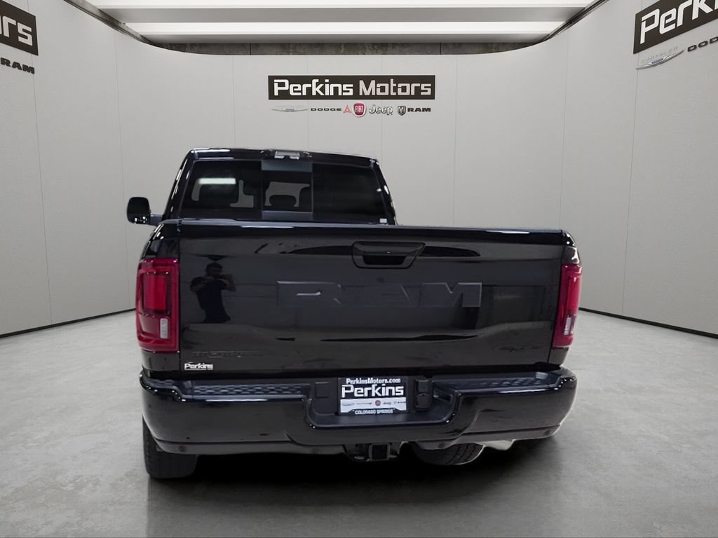 New 2026 RAM 2500 Big Horn AWD/4WD image 4