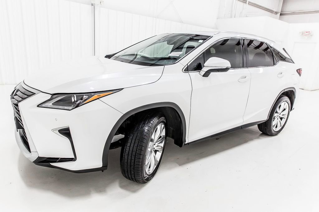 Used 2019 Lexus RX 350 FWD w/ Navigation Package image 2