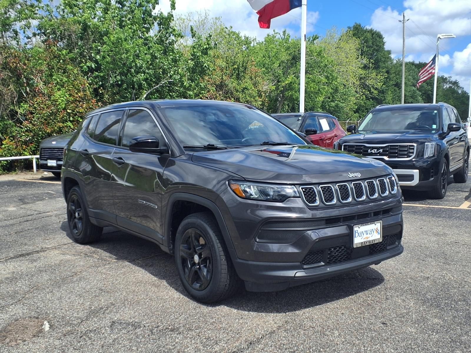Used 2024 Jeep Compass Sport AWD/4WD image 20