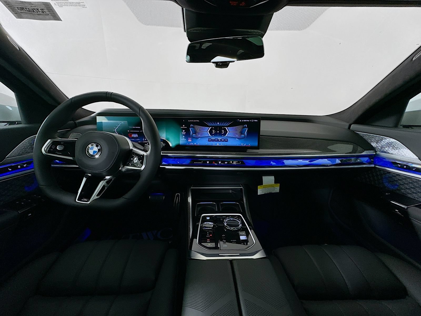 New 2026 BMW 760i xDrive w/ Executive Package AWD/4WD image 14
