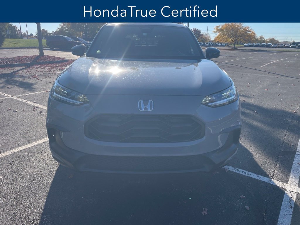 Used 2025 Honda HR-V Sport image 3