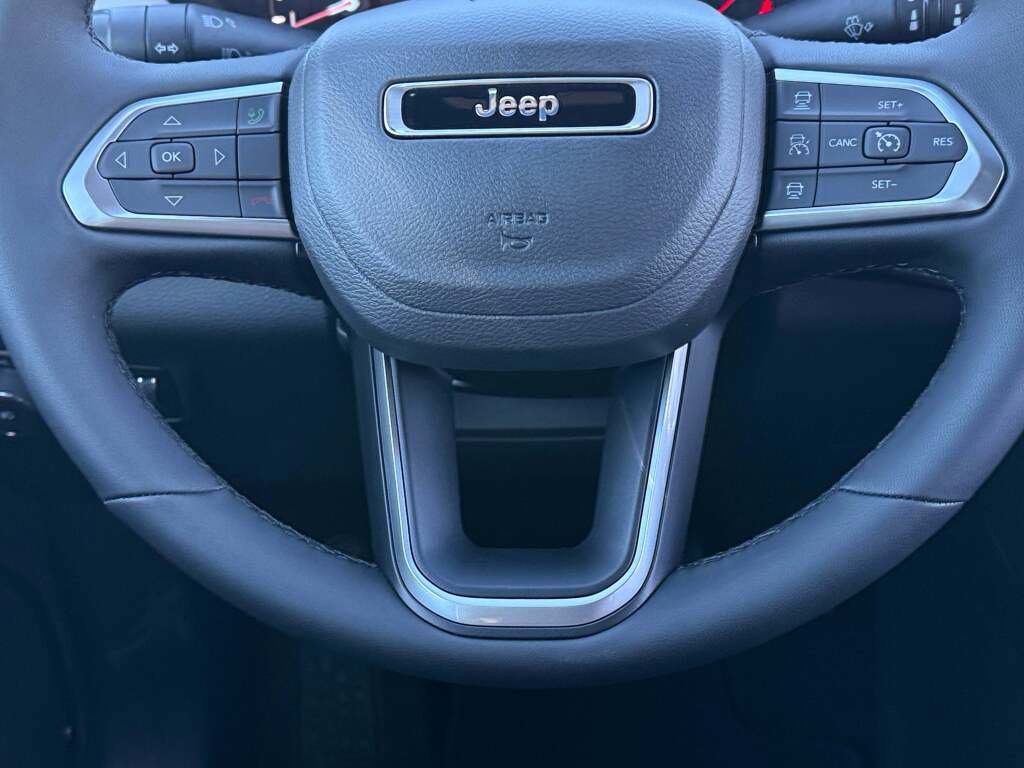 New 2026 Jeep Compass Limited image 20