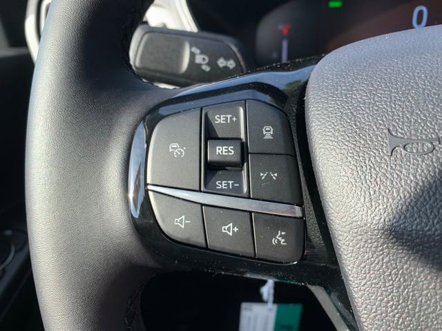 New 2025 Ford Escape SE image 23