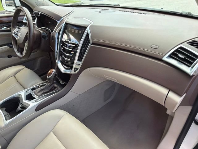 Used 2016 Cadillac SRX Luxury w/ Driver Awareness Package FWD image 10