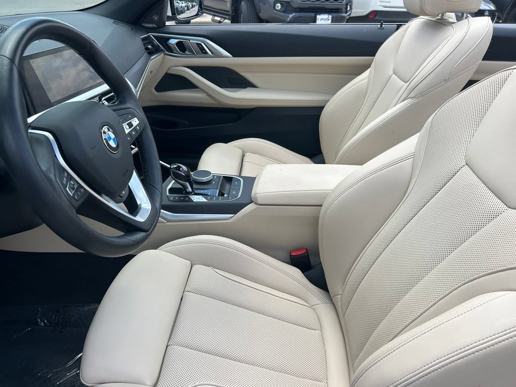 Used 2023 BMW 430i xDrive Convertible w/ Premium Package AWD/4WD image 11