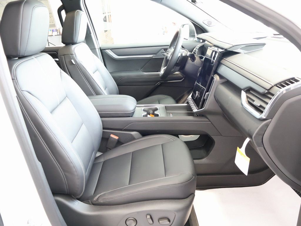 New 2026 GMC Acadia Elevation w/ Black Edition image 38