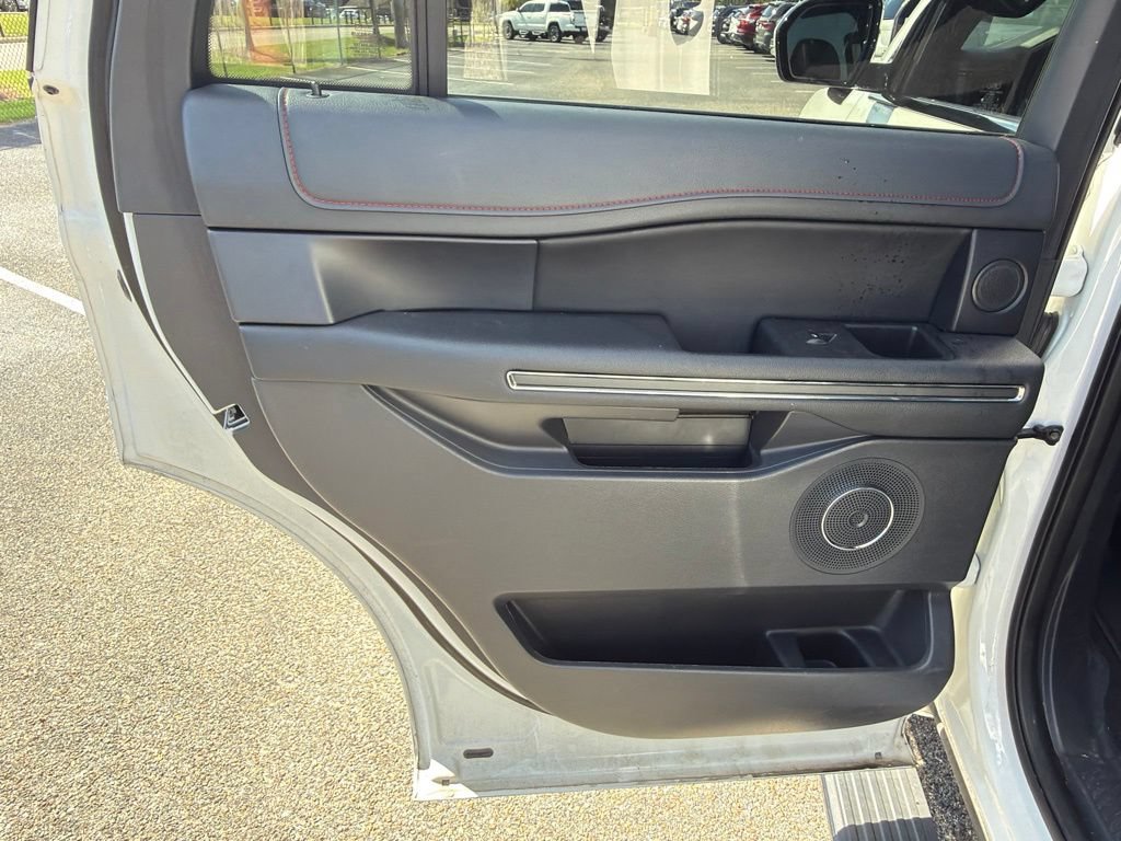 Used 2024 Ford Expedition Limited RWD image 19