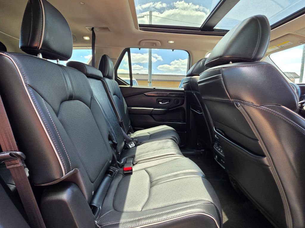 Used 2024 Honda Pilot Elite image 27