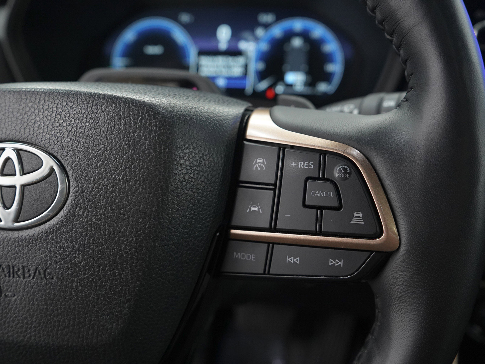 Used 2024 Toyota Grand Highlander AWD Hybrid image 30