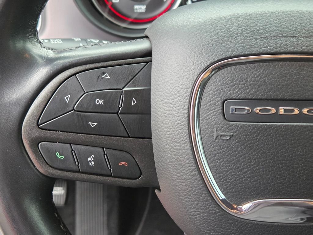Used 2022 Dodge Charger SXT RWD image 25