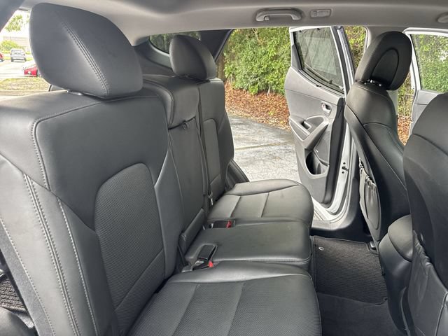 Used 2018 Hyundai Santa Fe Sport w/ Cargo Package FWD image 11
