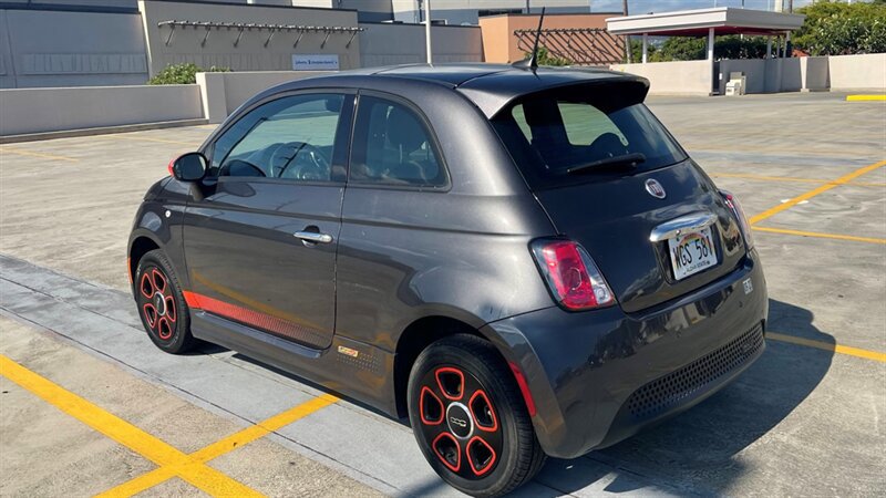 Used 2018 FIAT 500 e w/ Esport Package FWD image 3