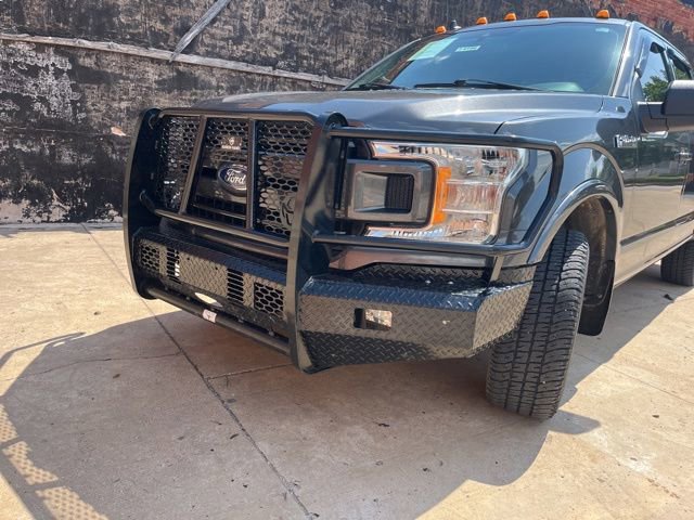 Used 2019 Ford F150 XLT w/ Equipment Group 302A Luxury AWD/4WD image 9