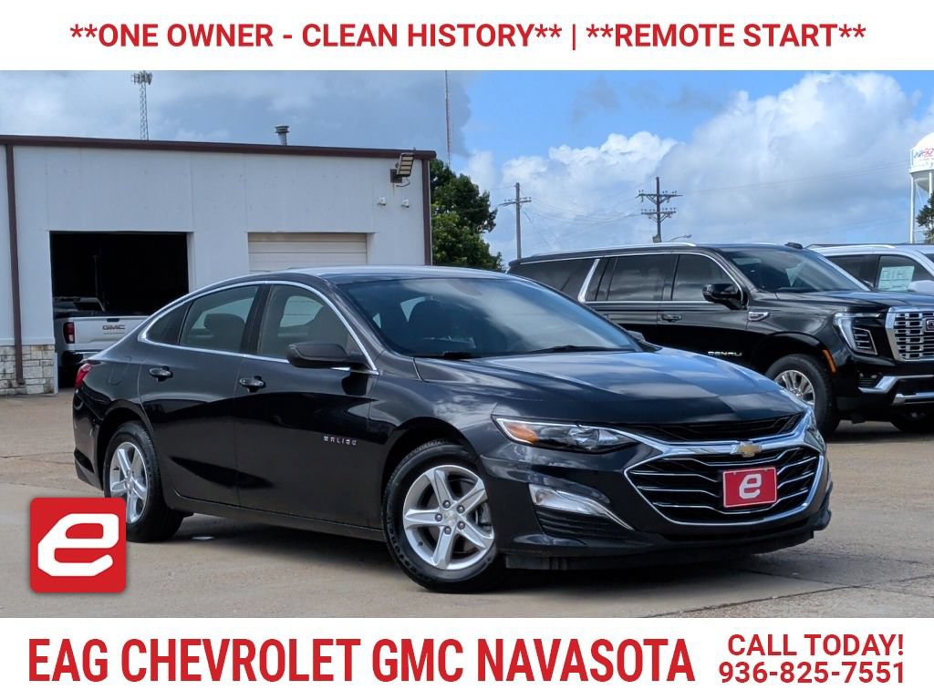 Used 2022 Chevrolet Malibu LS FWD image 1