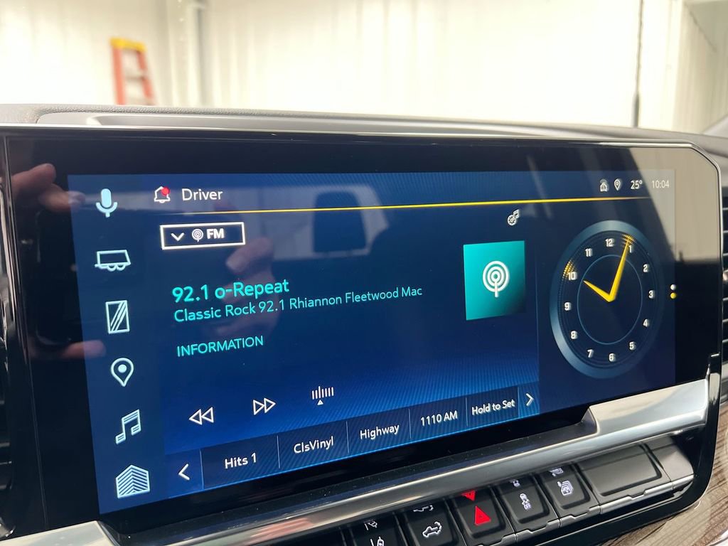 Used 2025 Chevrolet Silverado 2500 LT w/ Convenience Package image 14