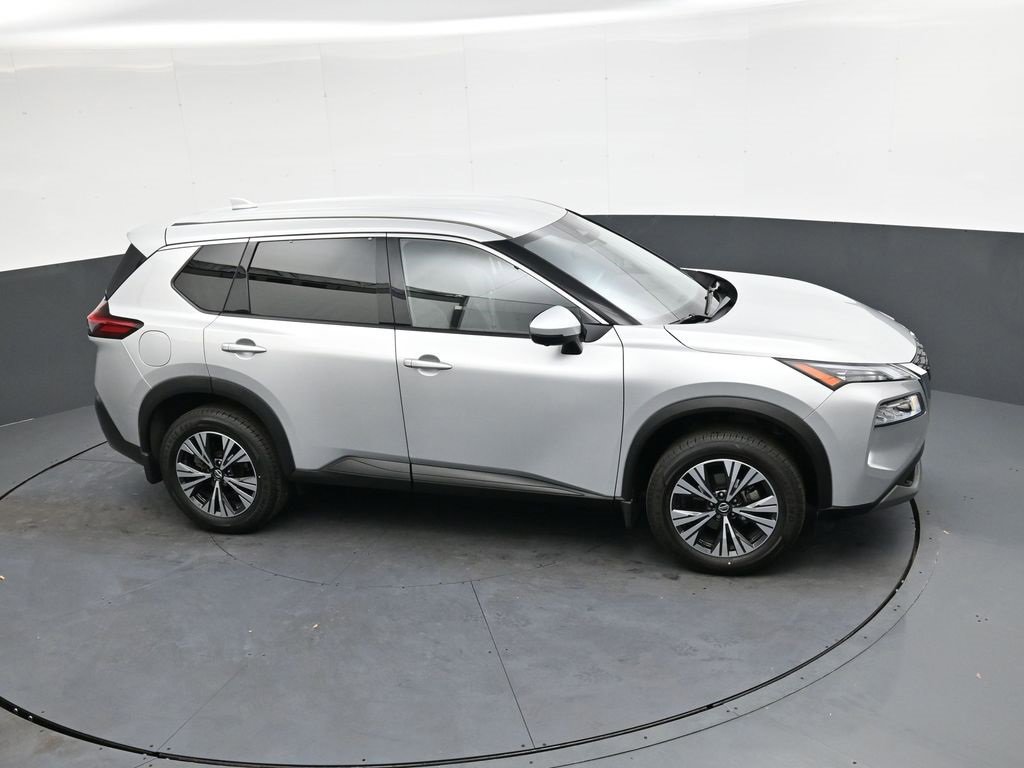 Used 2021 Nissan Rogue SV image 24