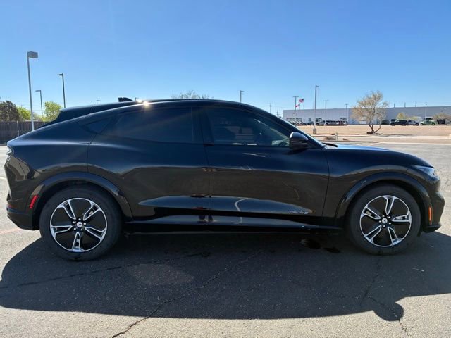 Used 2023 Ford Mustang Mach-E Premium image 7