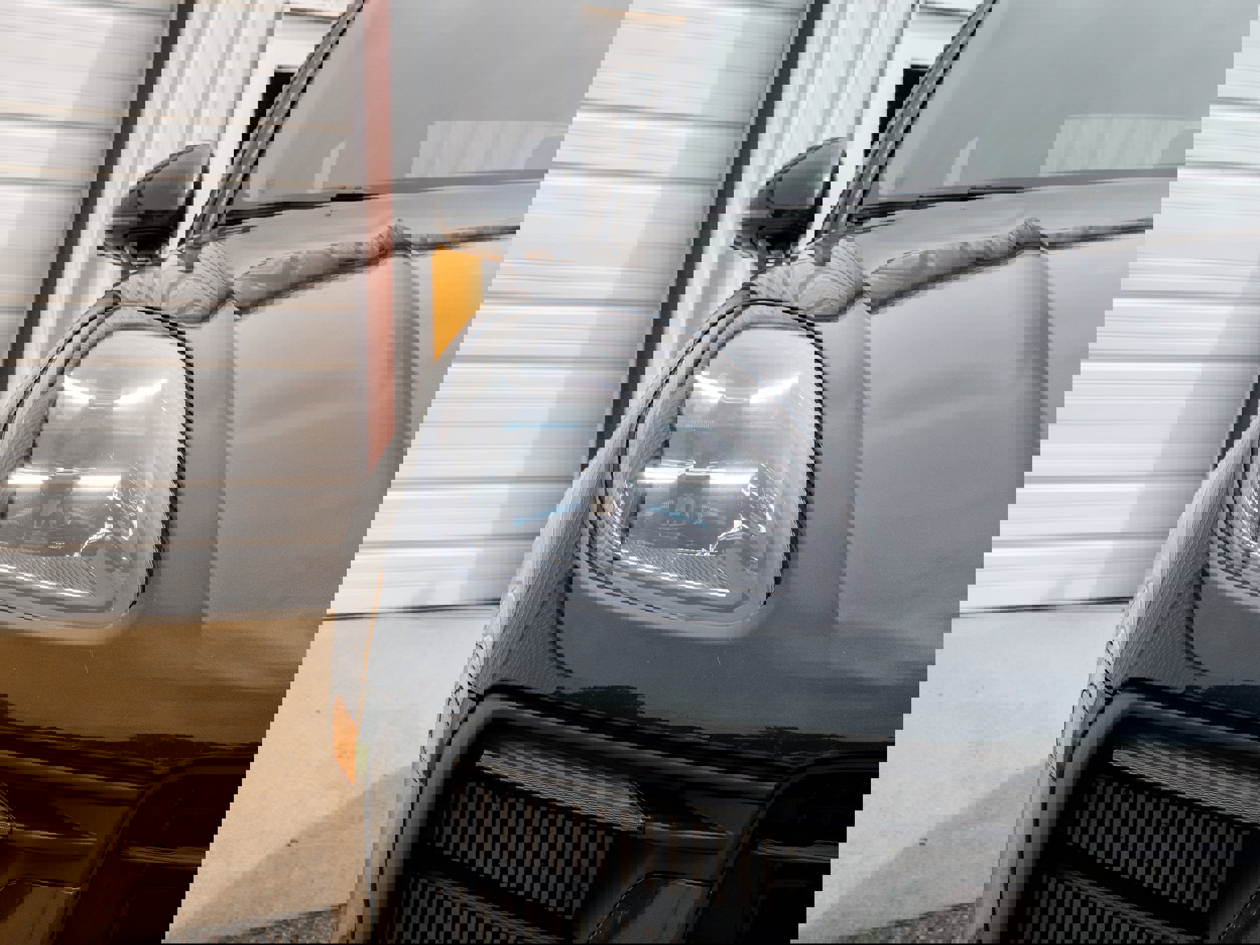 Used 2024 Porsche Macan S image 13