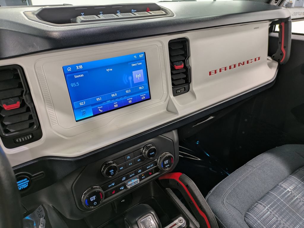 Used 2023 Ford Bronco Heritage Edition AWD/4WD image 13