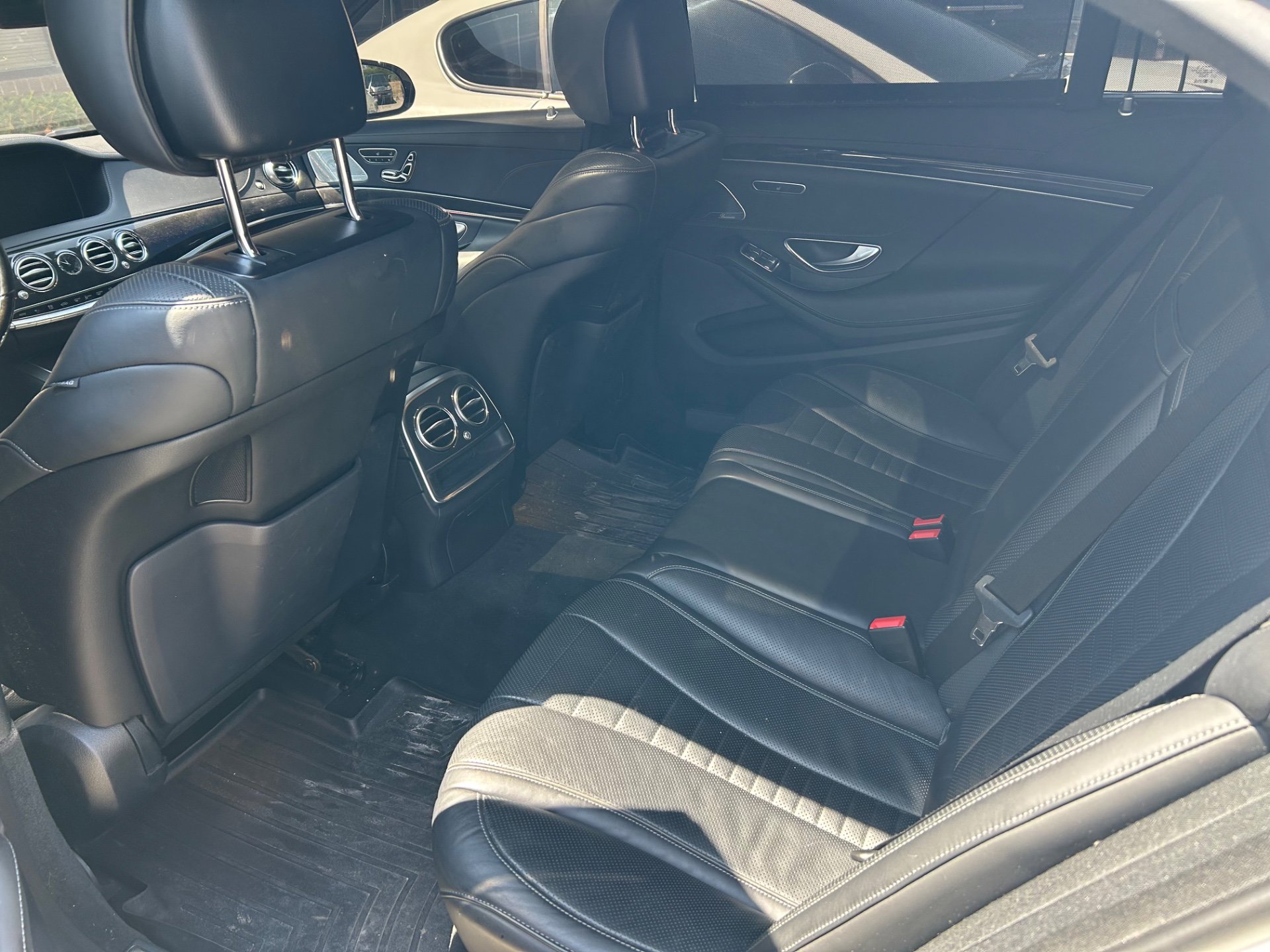 Used 2019 Mercedes-Benz S 560 4MATIC Sedan image 6
