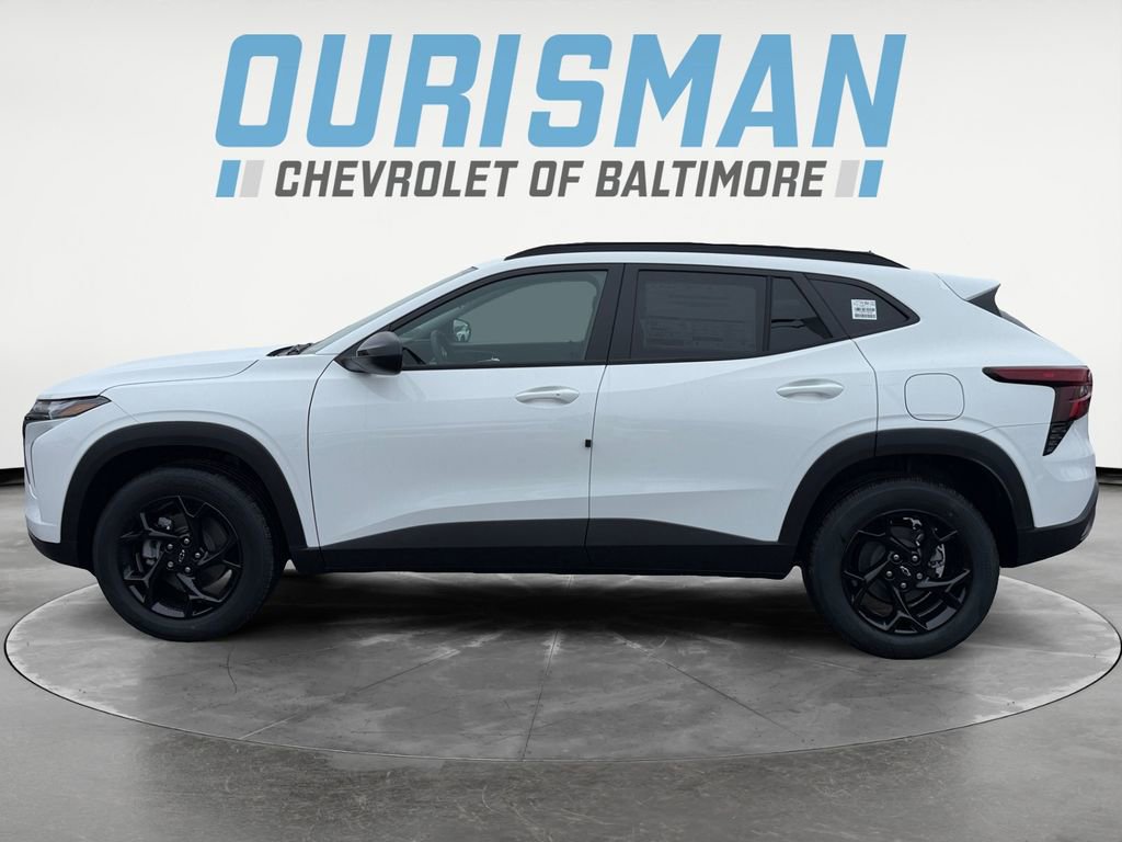 New 2026 Chevrolet Trax LT w/ Sunroof Package FWD image 3
